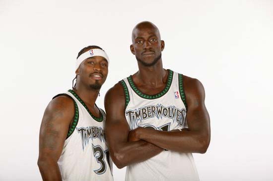 动六人站位 动六人站位