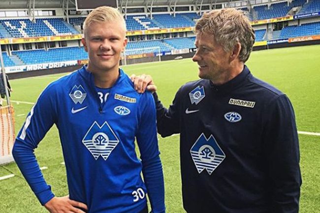 我只是打我 我只是打我