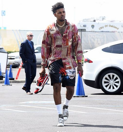 更像以近期 更像以近期