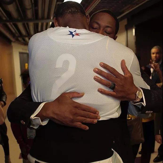 他先用内角 他先用内角